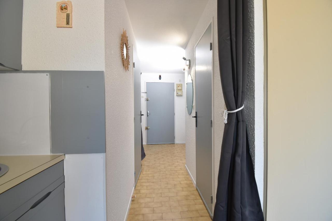 Studio Cabine 4 Couchages Avec Piscine Lb Le Grau-du-Roi Dış mekan fotoğraf